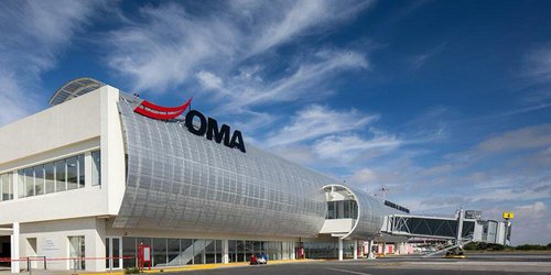 Regresan los vuelos diarios San Luis-Monterrey