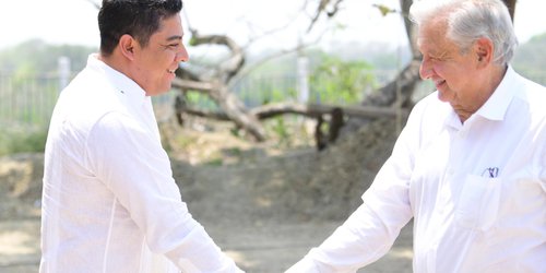 AMLO y Gallardo supervisan avances de Supercarretera Ciudad Vallles-Tamazunchale