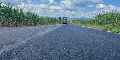 Suma importante avance reconstrucción del camino Tambaca en Tamasopo