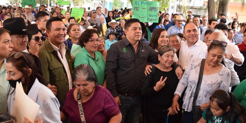 Ricardo Gallardo inicia obras en el Altiplano