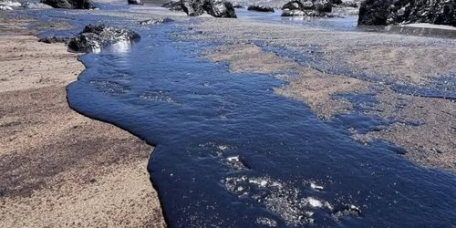 Separan a 3 funcionarios de cargo por derrame en Golfo de México