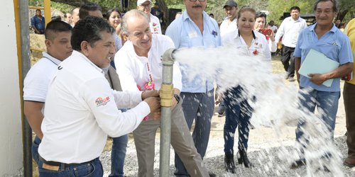 Anuncia JM Carreras 10 mdp para rehabilitar caminos cañeros en Tanlajás