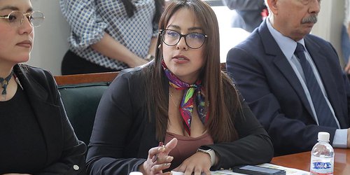 Proponen justificar faltas escolares por menstruación incapacitante en San Luis Potosí