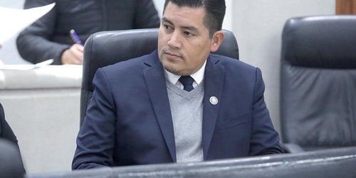 Comisión de Salud fortalecerá legislación estatal para atención a personas autistas