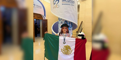 Orgullo mexicano en China: Andrea Cascante conquista un histórico premio internacional de matemáticas.