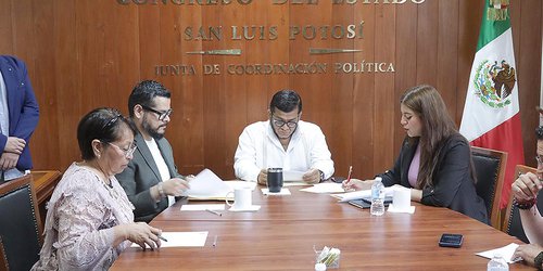 Diputados analizan solicitudes de crédito ante Banobras de seis Ayuntamientos