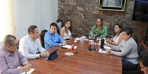 Se reúnen Jucopo y SEGE para tratar tema de los libros de texto gratuitos