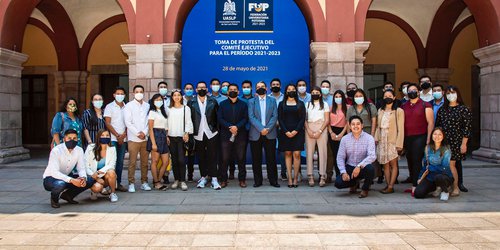 Rinde protesta nuevo presidente y vicepresidenta de la Federación Universitaria Potosina (FUP)