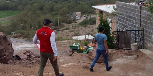 SEDESORE atiende a población afectada por lluvias recientes en el Estado