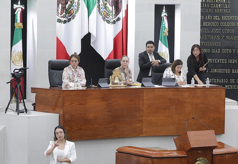 Sesión_0.jpg (1).jpeg