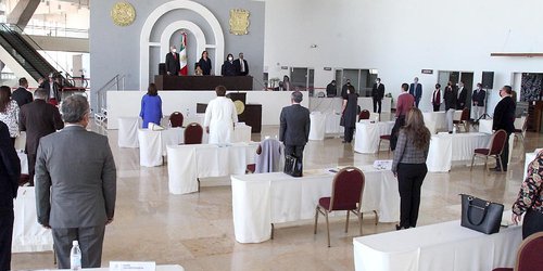 Aprueban expedir Ley de Protección a los Animales para San Luis Potosí