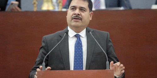 Proponen que Motociclistas porten chaleco con datos de placas visibles