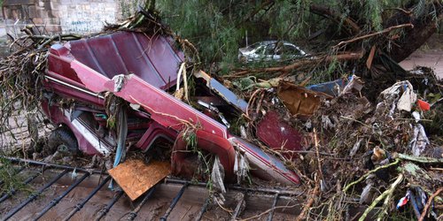No hay heridos ni pérdidas humanas por lluvia torrencial en Zaragoza