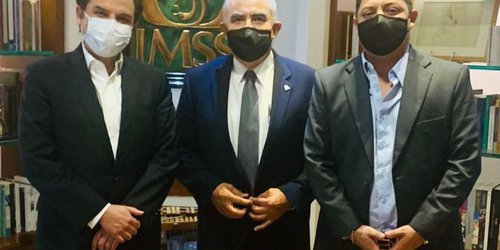 Ricardo Gallardo se reúne con el director del IMSS, Zoé Robledo
