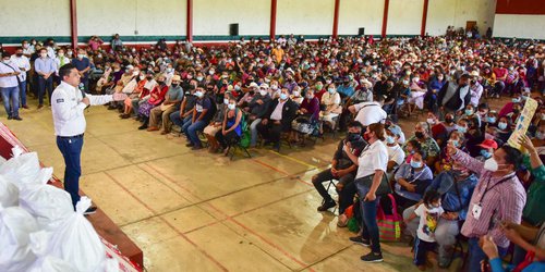Apoya Ricardo Gallardo a Xilitla, uno de los municipios más pobres del Estado