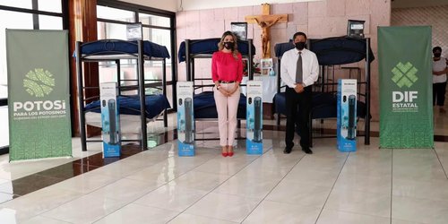 Entrega Gobierno donativos a centros de asistencia
