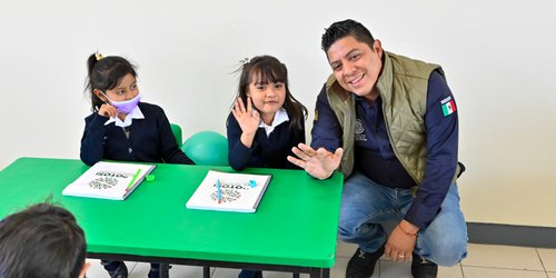 Ricardo Gallardo transforma a la educación con mas infraestructura