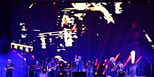 Un millón de visitantes en una semana y la magia de "Los Fabulosos "