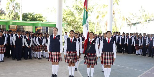 Inicia clases alumnado de los CBTAS y CETAC en SLP