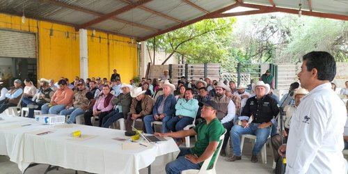 Gobierno del Estado y productores fortalecen vigilancia al ganado potosino
