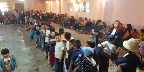 Gobierno Estatal lleva la navidad Verde a Salinas