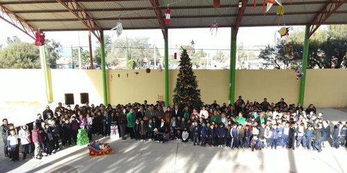 Gobierno Estatal atiende escuelas del altiplano potosino
