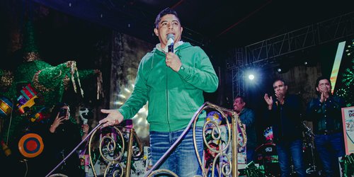 Ricardo Gallardo une a las familias con posadas navideñas