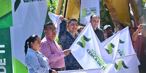 Inicia Ricardo Gallardo pavimentación de Avenida Reforma Agraria en Soledad