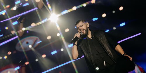 Duelo pone a bailar a SLP en arranque de la Fenapo 2025