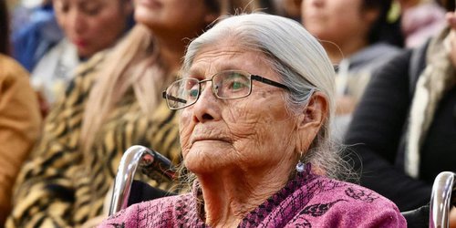 Gobierno Estatal fortalece apoyo a mujeres adultas mayores