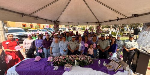 Mujeres participan en taller de mecánica básica “De Heroínas al Motor”