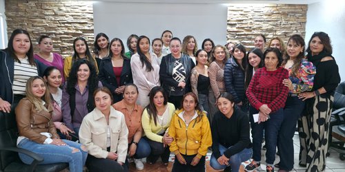 Realizan taller de sensibilización para mujeres en la JEC