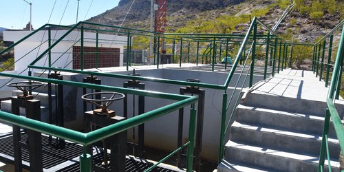 Refuerzan sistema de agua potable en Escalerillas con trabajos de mantenimiento