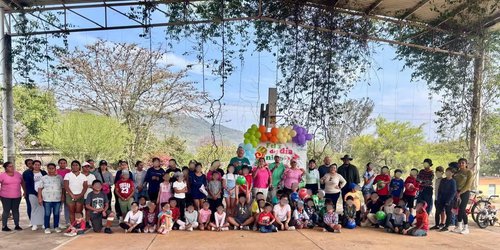 Con gran fiesta, Lagunillas festejó a sus niñas y niños