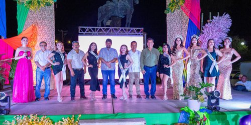 Presentan a las candidatas de la FERERE 2026 en Ciudad Fernández