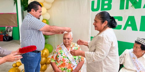 Coronan a María Elena Suárez Nevares como Reina del INAPAM "Los Años Dorados" en Ciudad Fernández