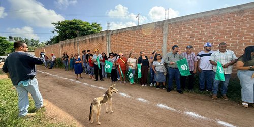 Arranque de obra "Introducción de drenaje sanitario en 3er privada del Sol" del Barrio primero del Refugio