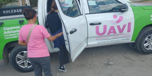 Atienden a joven de 18 años tras reporte de crisis emocional en Soledad