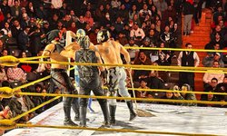 Estrellas de la Lucha Libre AAA invaden el Palenque de la Fenapo con espectacular función