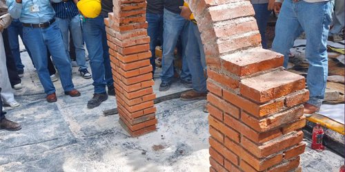 Estudiantes de la Zona Media ganan primer lugar en concurso de resistencia de materiales