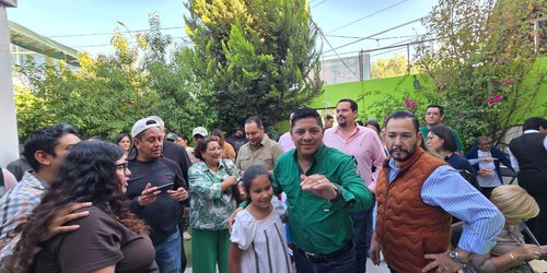 Realizan limpieza y poda en espacios públicos de Los Álamos