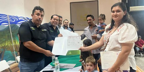 En FENAPO Gobierno Estatal atiende a 450 connacionales