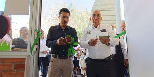 Dos nuevas aulas entregó el Gobierno del Estado en Escalerillas