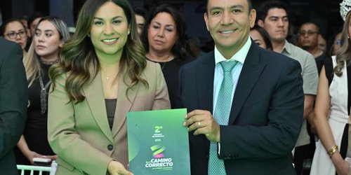 Reconocen trabajo de alcaldesa de Cedral durante su Segundo Informe