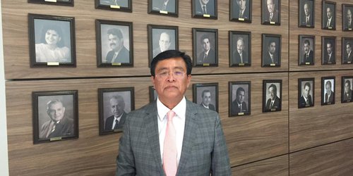 Viable reestructurar la deuda pública: Colegio de Contadores