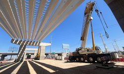 Cierres vehiculares por colocación de trabes este miércoles en cruce de carretera 70