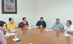 Comisión de movilidad se reunió con representantes de taxistas