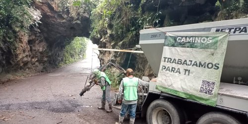 Preparan plan de conservación de caminos para recibir al Xantolo