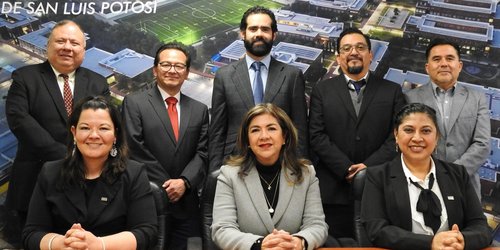 Presenta Universidad Politécnica equipo de Directores