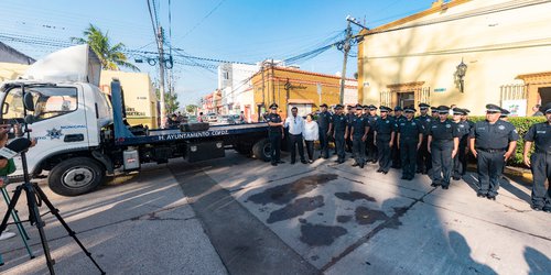 Fortalece Gobierno Municipal a Seguridad Pública con nueva grúa al servicio de la ciudadanía